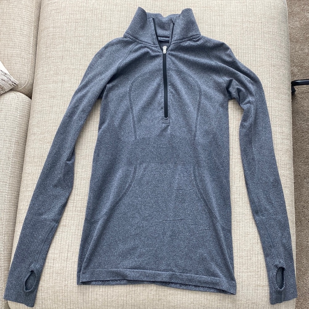 Lululemon quarter zip pullover